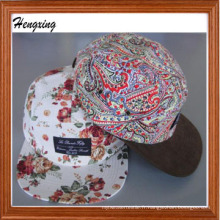 5 casquettes avec motif floral